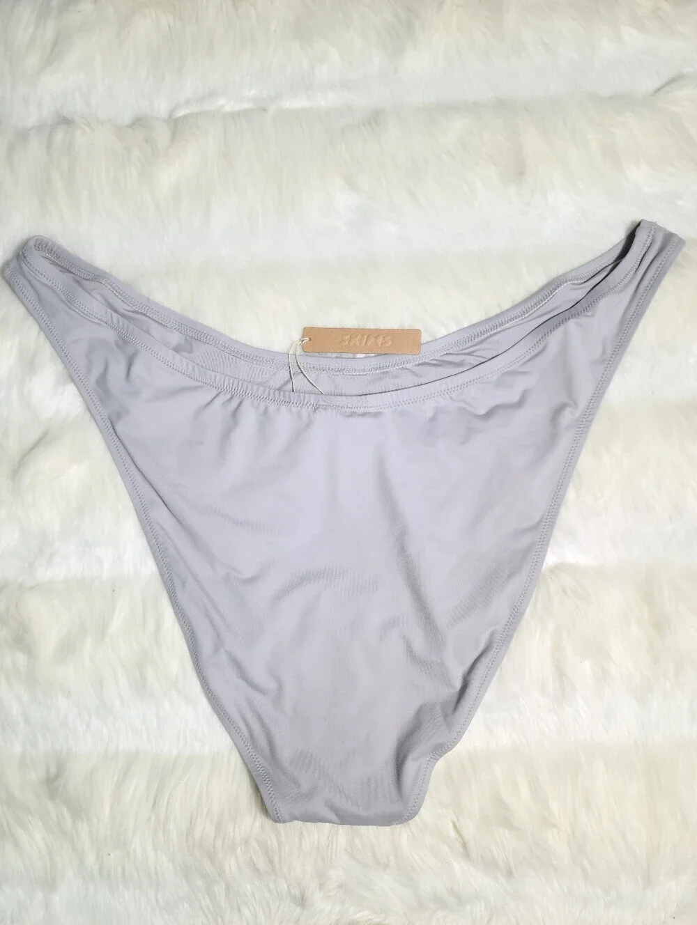 SKIMS color grey